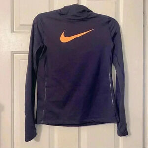 Nike Pro‎ Hyper Warm Girls Purple XL Pullover Sweatshirt Hoodie